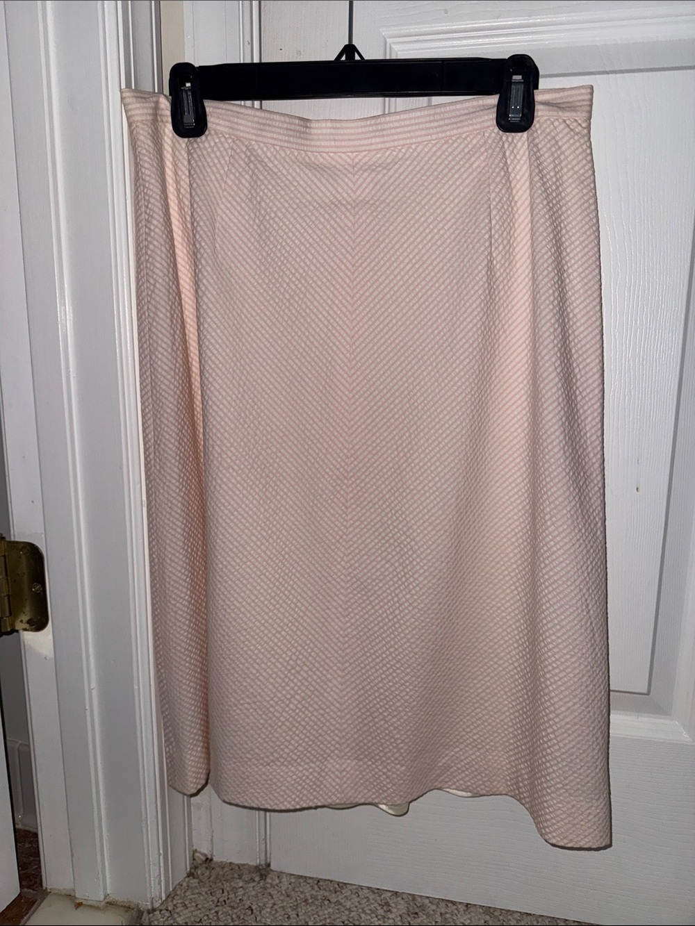 Brooks Brother’s Women's Pale Pink and White Seersucker Textured A-Line Skirt